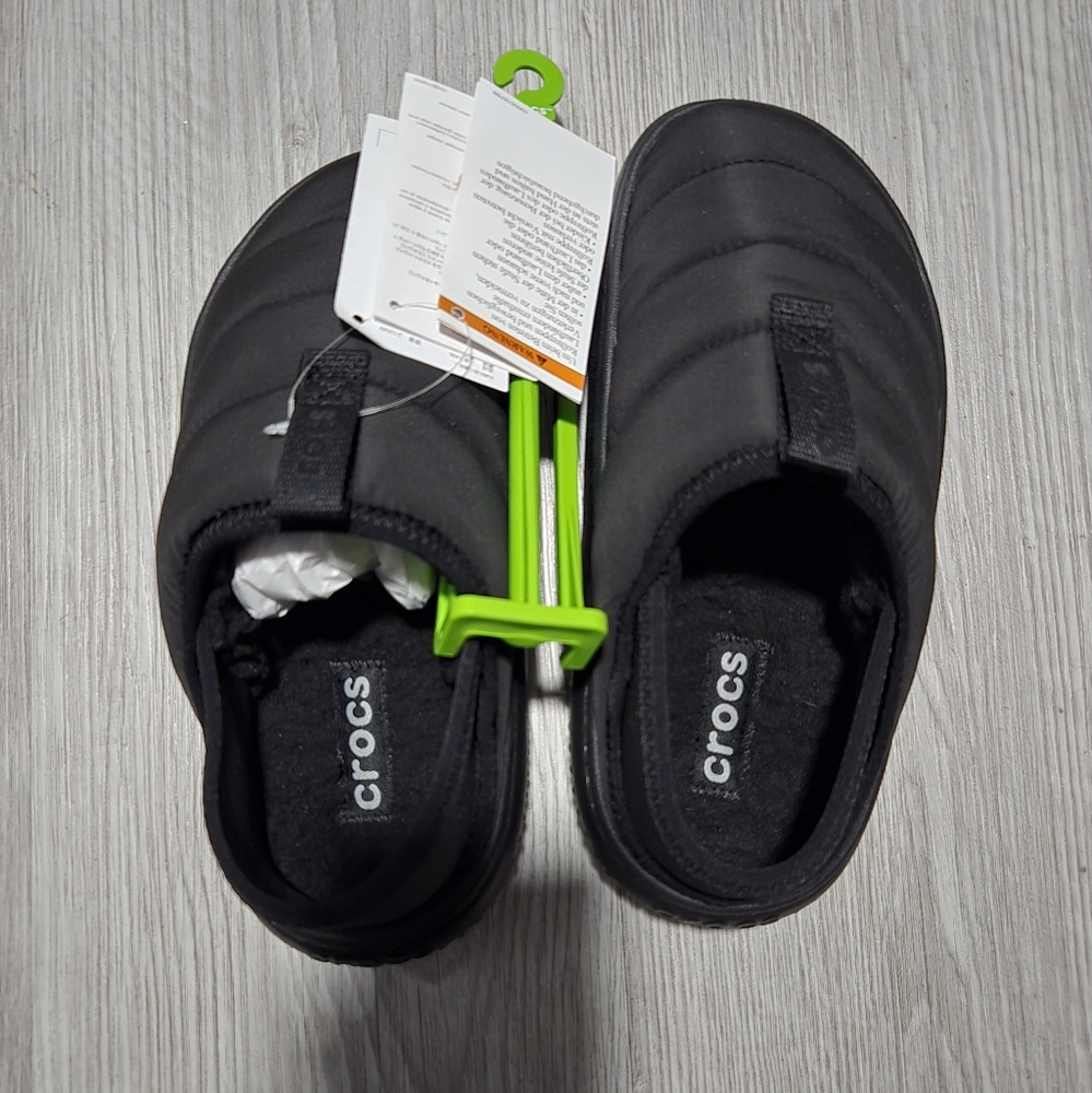 Crocs Grade School Classic Puff Moc